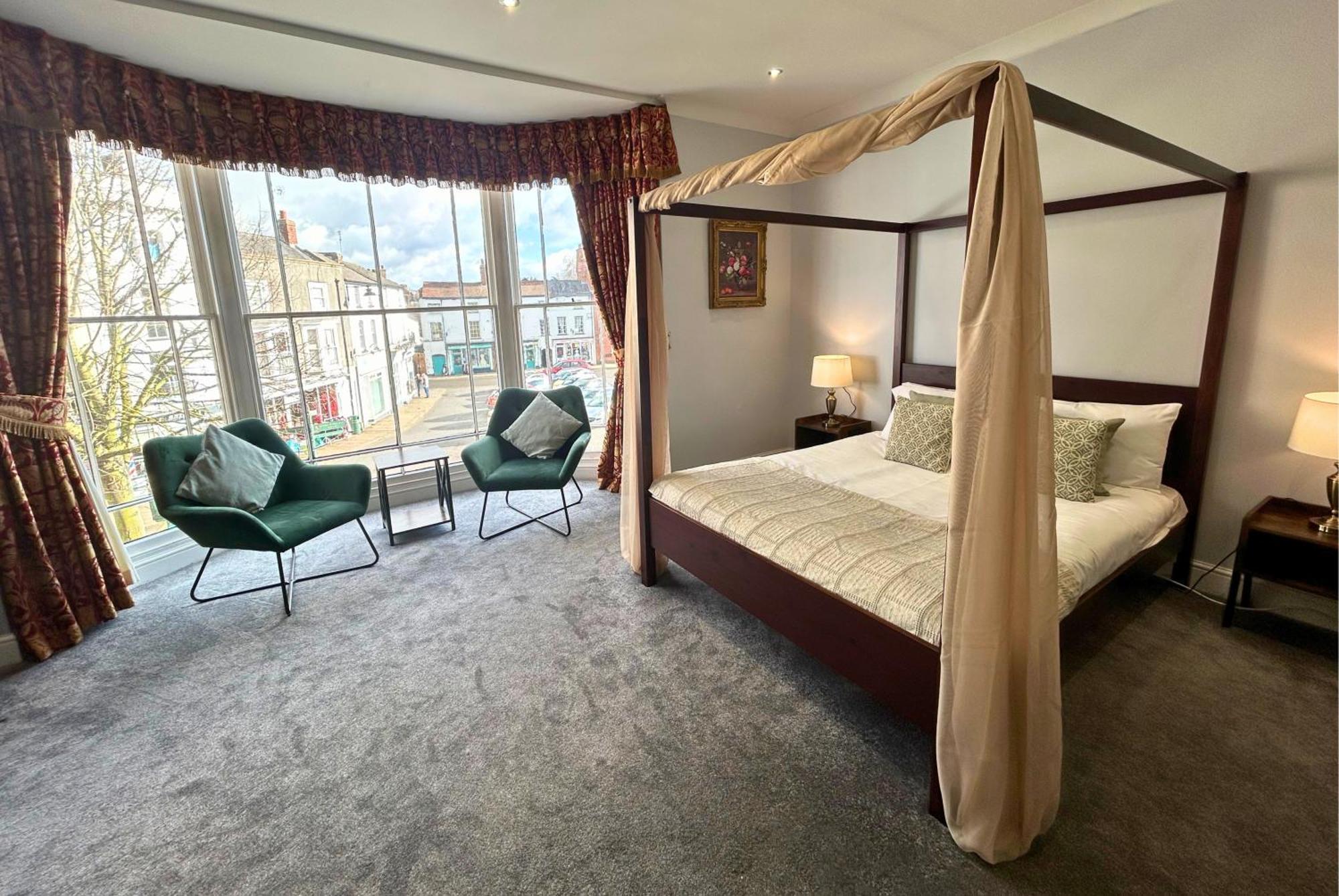 The Windmill Hotel Alford  ภายนอก รูปภาพ