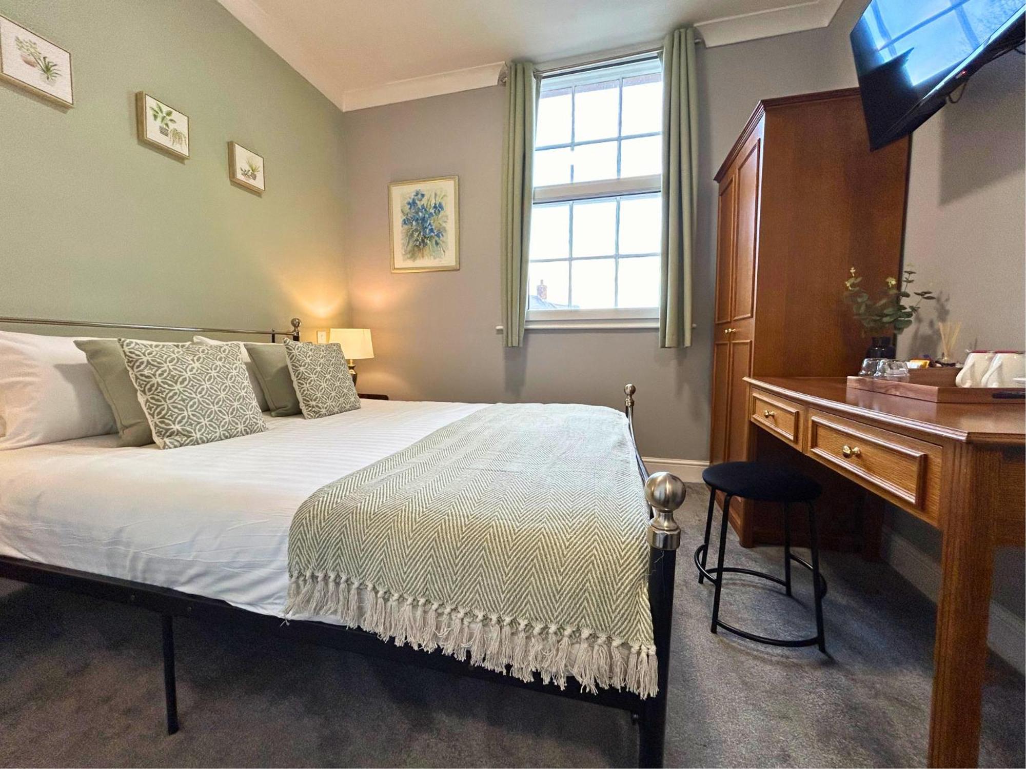 The Windmill Hotel Alford  ภายนอก รูปภาพ